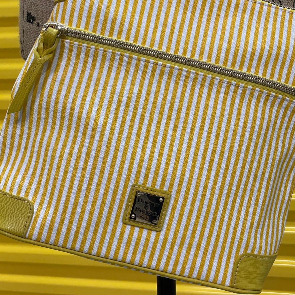 Nwt - Dooney & Bourke Crossbody Shoulder Bag